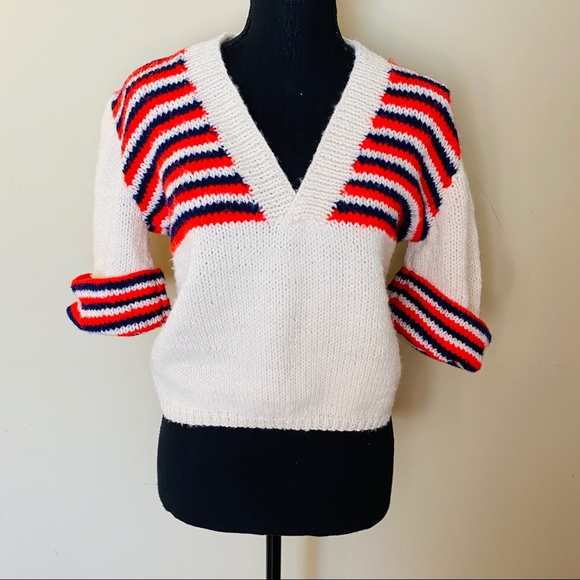 Vintage Crop Sweater - Picture 9 of 10